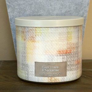 Bath & body work Cozy Linen & Nectarine Large 3-Wick Candle New